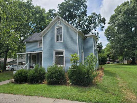 820 N POPLAR ST, OTTAWA, KS 66067 - Image 1