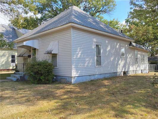 106 N HOOKER ST, CANEY, KS 67333 - Image 1