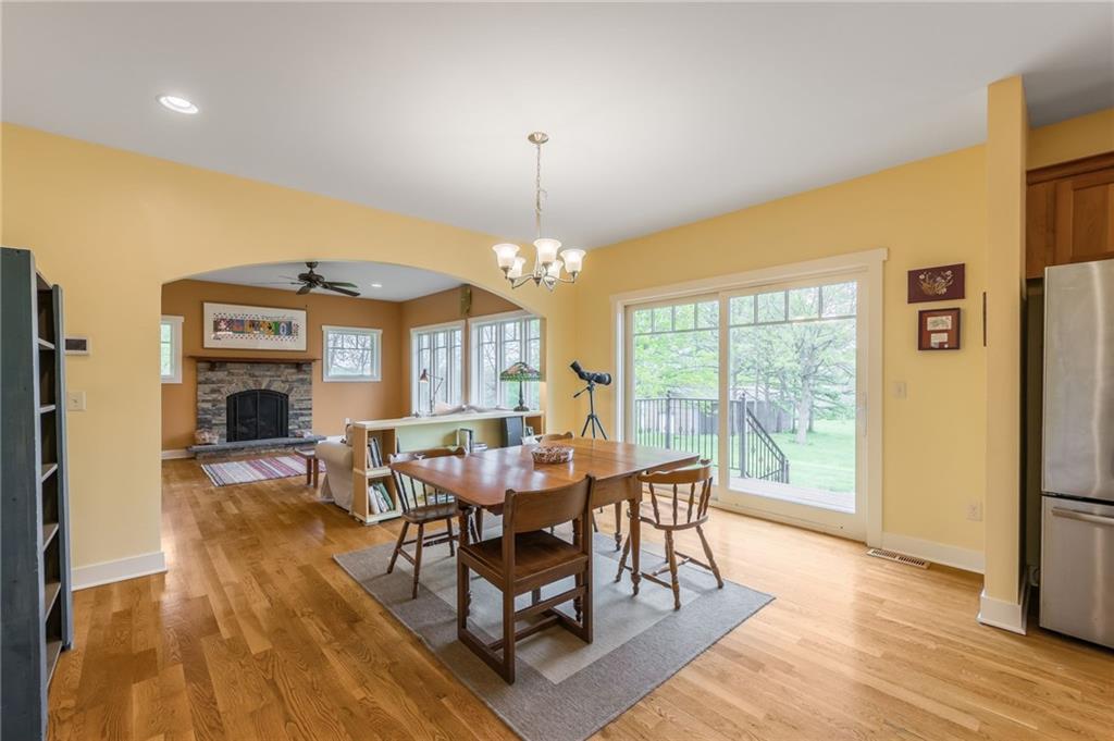 Liberty, Missouri, 64068, United States, ,5 BathroomsBathrooms,Residential,Active,1790254