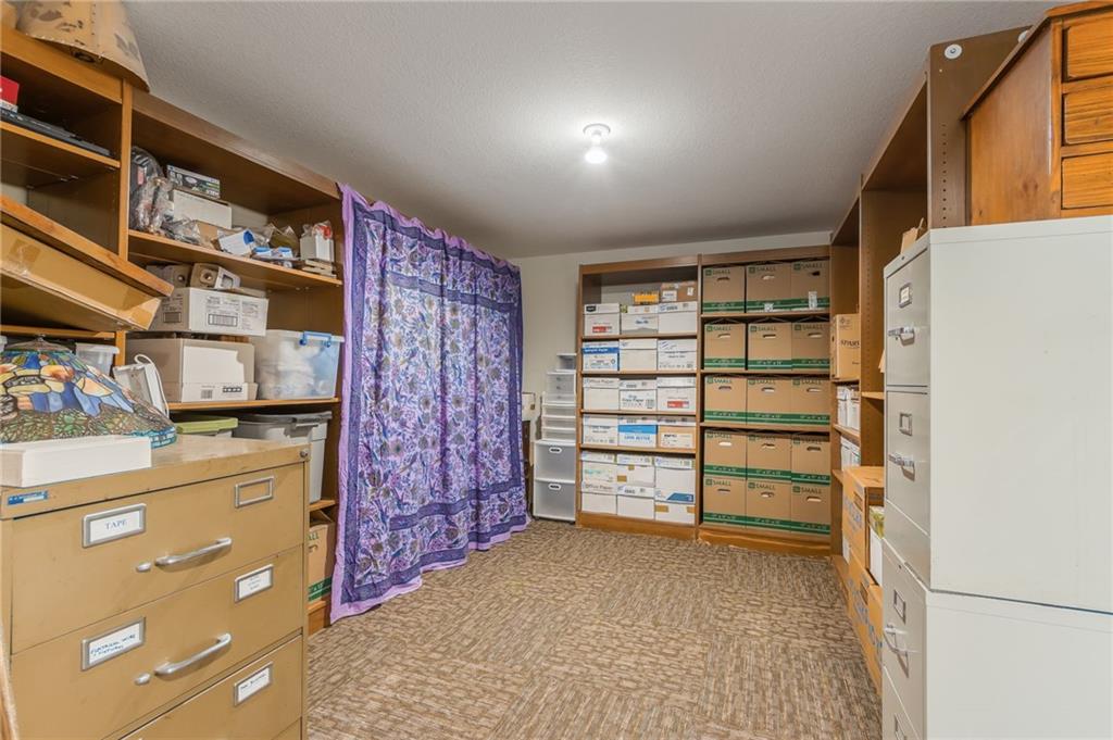 Liberty, Missouri, 64068, United States, ,5 BathroomsBathrooms,Residential,Active,1790254