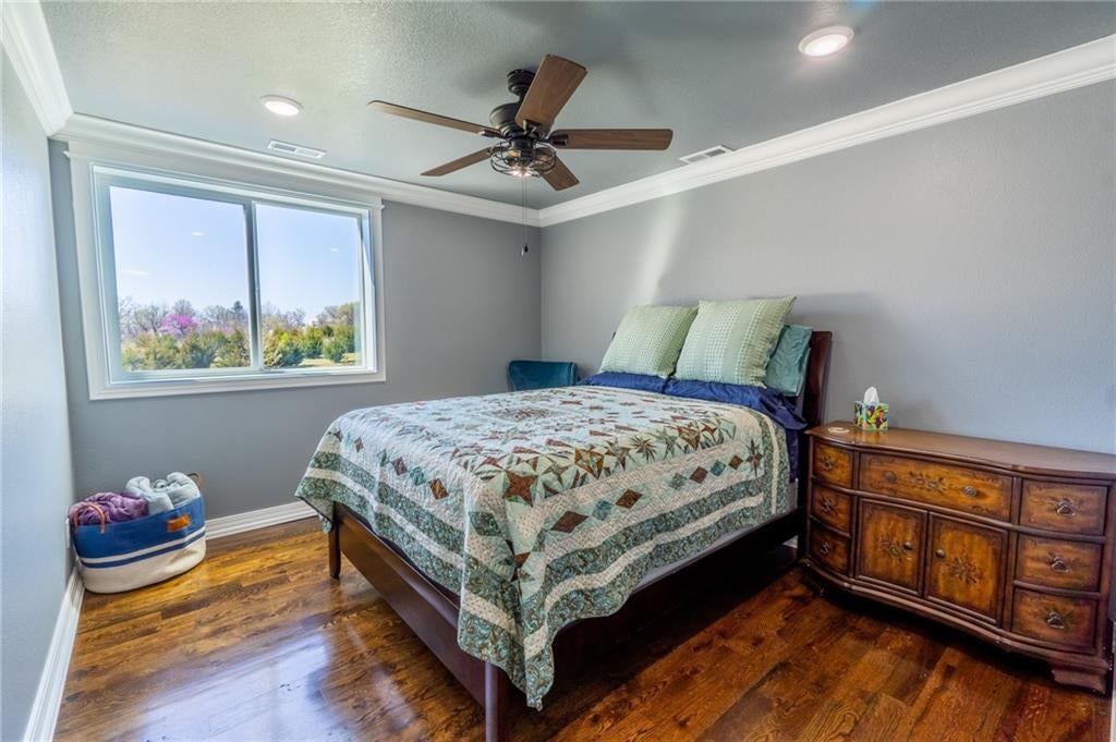 Cameron, Missouri, 64429, United States, 3 Bedrooms Bedrooms, ,3 BathroomsBathrooms,Residential,Active,1764473