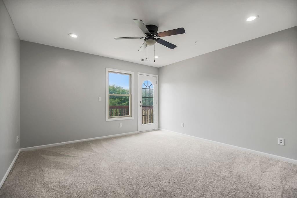 Grandview, Missouri, 64030, United States, 8 Bedrooms Bedrooms, ,5 BathroomsBathrooms,Residential,Active,1892623