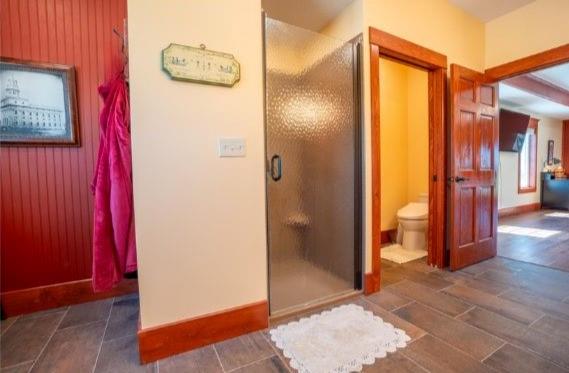 Gallatin, Missouri, 64640, United States, 5 Bedrooms Bedrooms, ,5 BathroomsBathrooms,Residential,Active,1953380