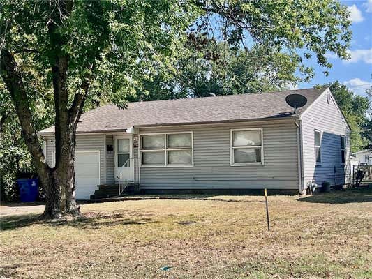 1221 W 1ST ST, COFFEYVILLE, KS 67337 - Image 1