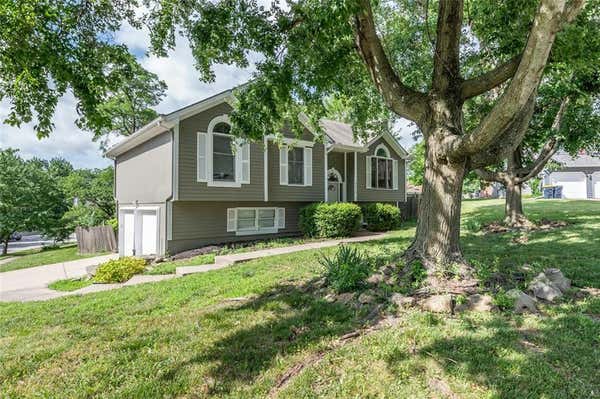 6410 N AMORET AVE, KANSAS CITY, MO 64151 - Image 1