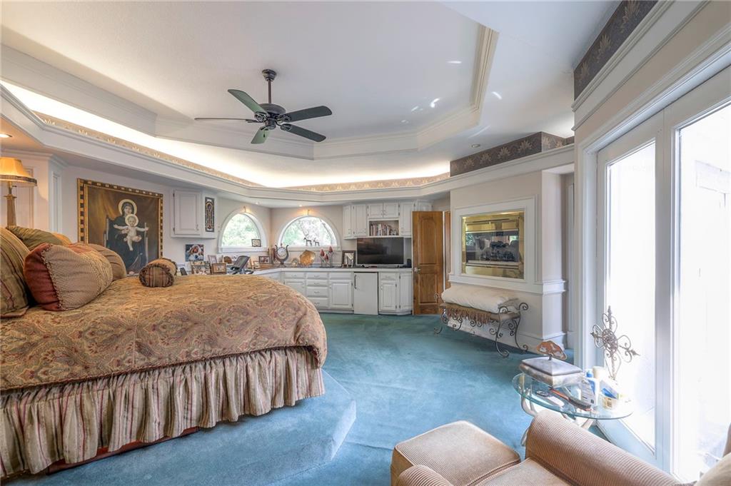 Kansas City, Missouri, 64114, United States, 5 Bedrooms Bedrooms, ,9 BathroomsBathrooms,Residential,Active,1929676