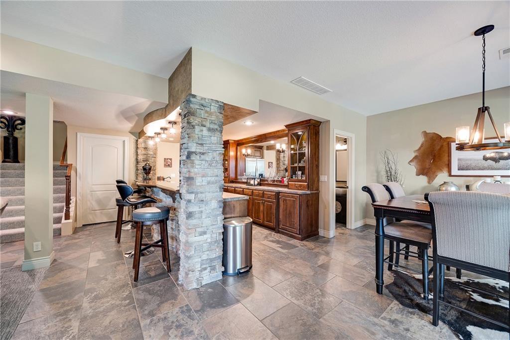Loch Lloyd, Missouri, 64012, United States, 3 Bedrooms Bedrooms, ,4 BathroomsBathrooms,Residential,Active,1929453