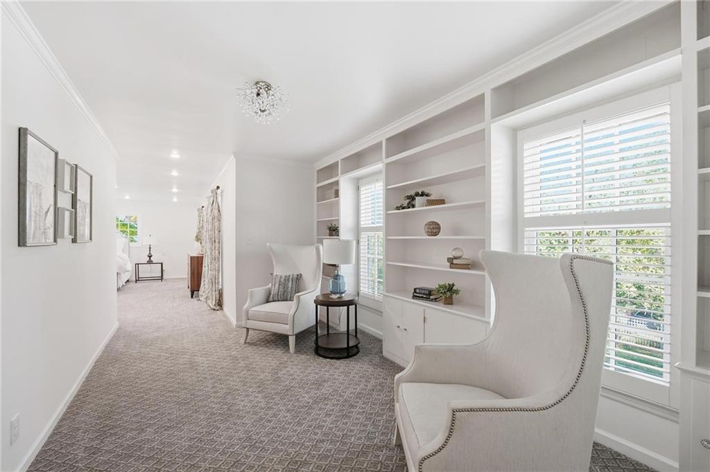 Kansas City, Missouri, 64113, United States, 3 Bedrooms Bedrooms, ,3 BathroomsBathrooms,Residential,Active,1987240