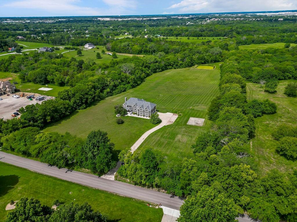 Grandview, Missouri, 64030, United States, 8 Bedrooms Bedrooms, ,5 BathroomsBathrooms,Residential,Active,1892623