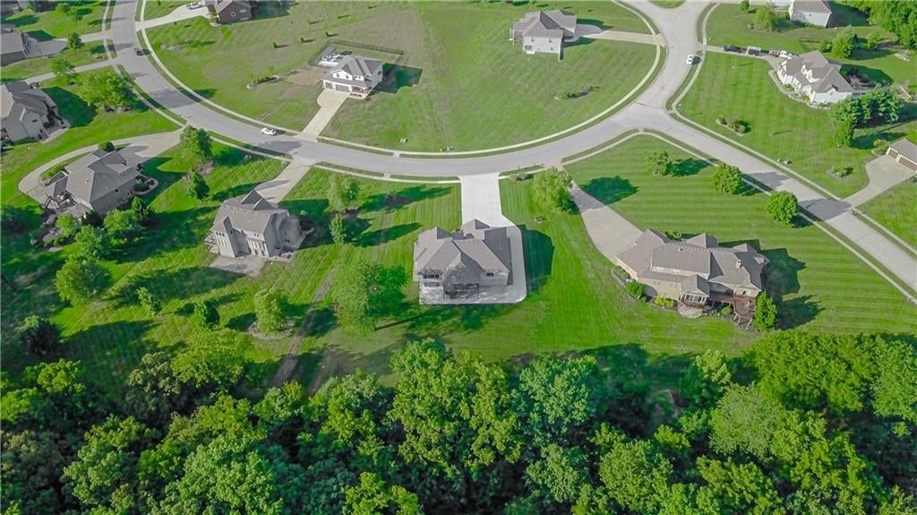 Kearney, Missouri, 64060, United States, 4 Bedrooms Bedrooms, ,3 BathroomsBathrooms,Residential,Active,1927650