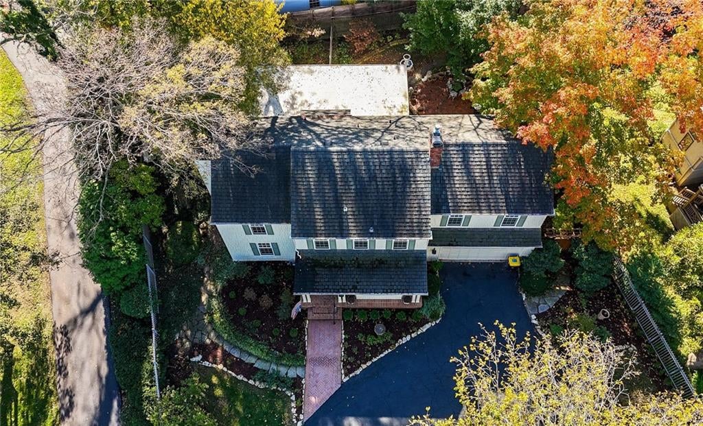 Kansas City, Missouri, 64113, United States, 3 Bedrooms Bedrooms, ,3 BathroomsBathrooms,Residential,Active,1987240