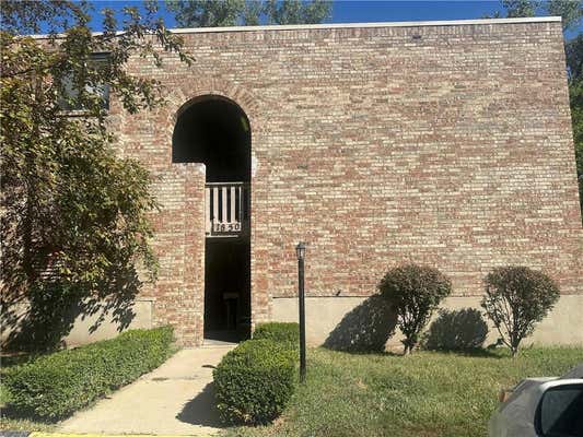 1850 E 97TH ST APT C, KANSAS CITY, MO 64131 - Image 1