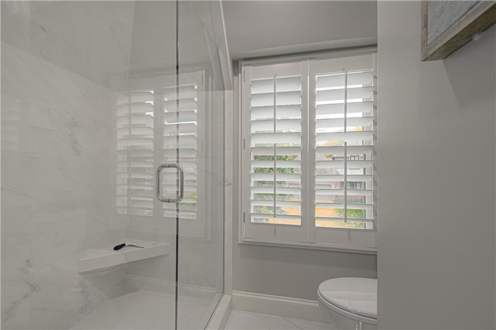 Prairie Village, Kansas, 66208, United States, 4 Bedrooms Bedrooms, ,4 BathroomsBathrooms,Residential,Active,1944109