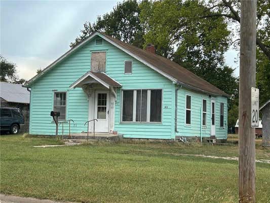 611 N 7TH ST, FREDONIA, KS 66736 - Image 1