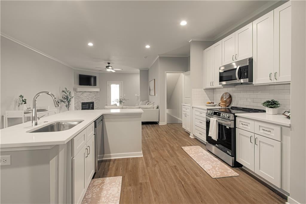 Olathe, Kansas, 66061, United States, ,Residential,Active,1868108