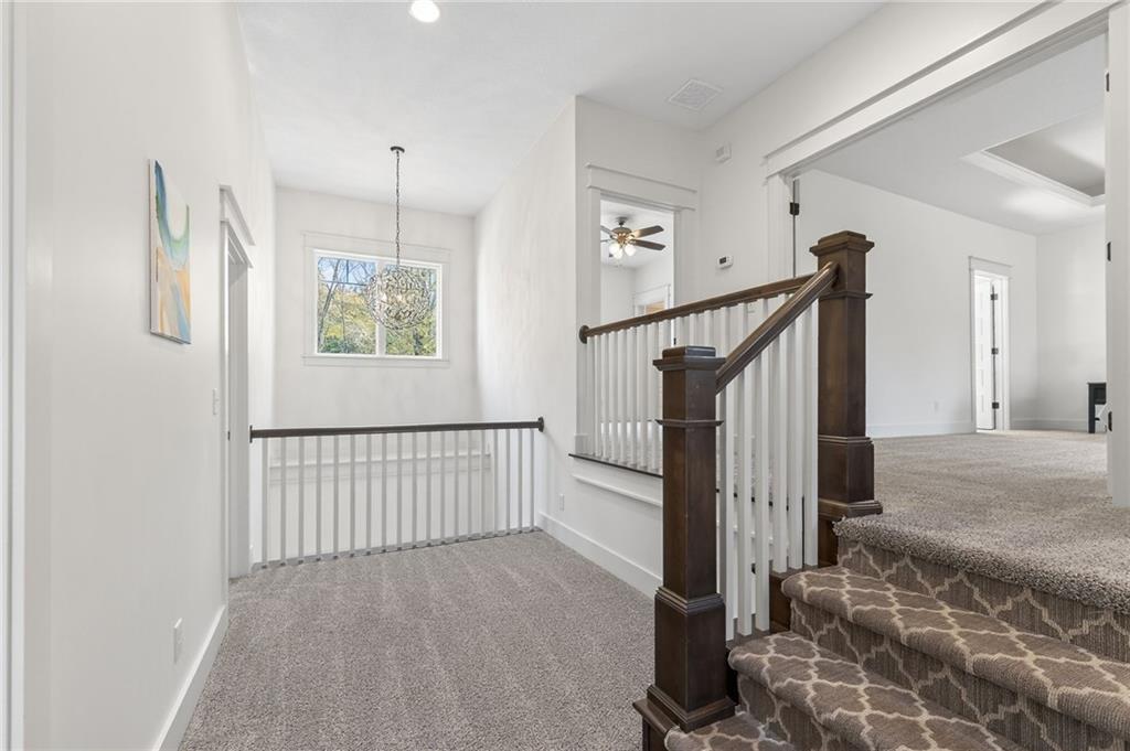 Parkville, Missouri, 64152, United States, 4 Bedrooms Bedrooms, ,5 BathroomsBathrooms,Residential,Active,1987258