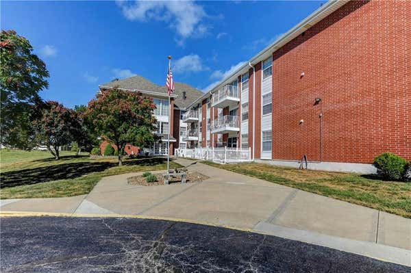 8001 WESTRIDGE RD APT 101, RAYTOWN, MO 64138 - Image 1