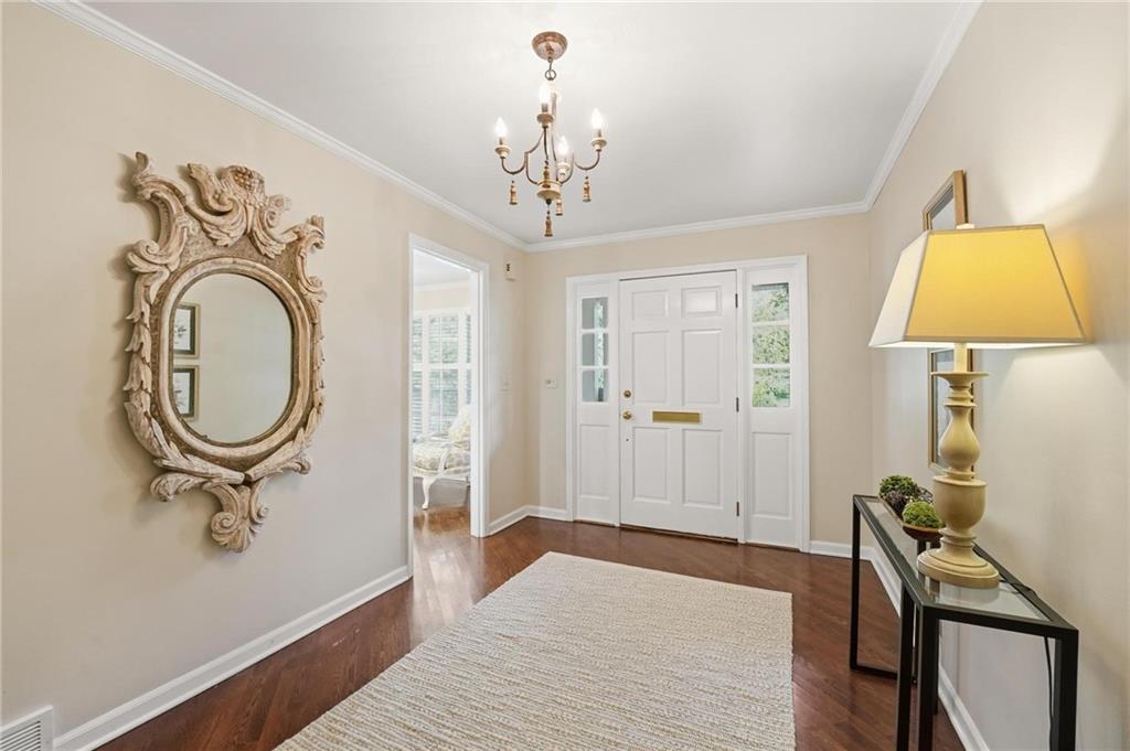 Kansas City, Missouri, 64113, United States, 3 Bedrooms Bedrooms, ,3 BathroomsBathrooms,Residential,Active,1987240