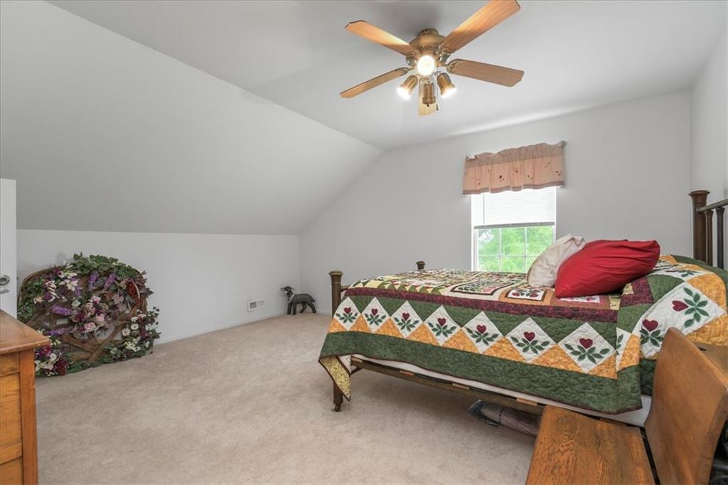 Macks Creek, Missouri, 65786, United States, 3 Bedrooms Bedrooms, ,3 BathroomsBathrooms,Residential,Active,1893234