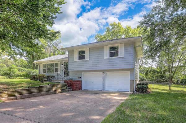 11611 ORCHARD RD, KANSAS CITY, MO 64134 - Image 1