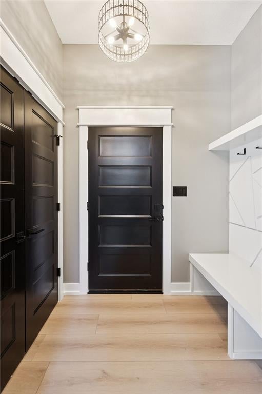 Riverside, Missouri, 64150, United States, 7 Bedrooms Bedrooms, ,6 BathroomsBathrooms,Residential,Active,1960175