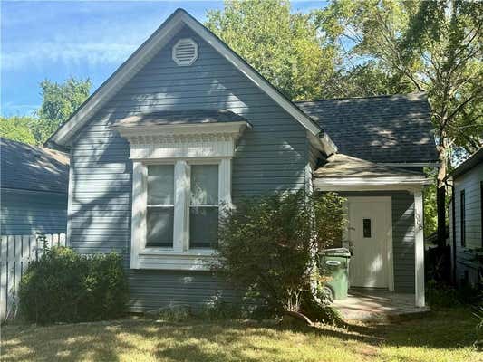 1006 CHEROKEE ST, LEAVENWORTH, KS 66048 - Image 1