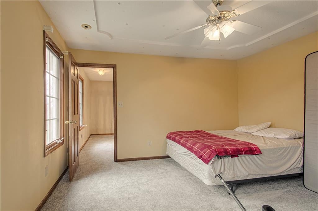 Lee'S Summit, Missouri, 64086, United States, 4 Bedrooms Bedrooms, ,4 BathroomsBathrooms,Residential,Active,1993632