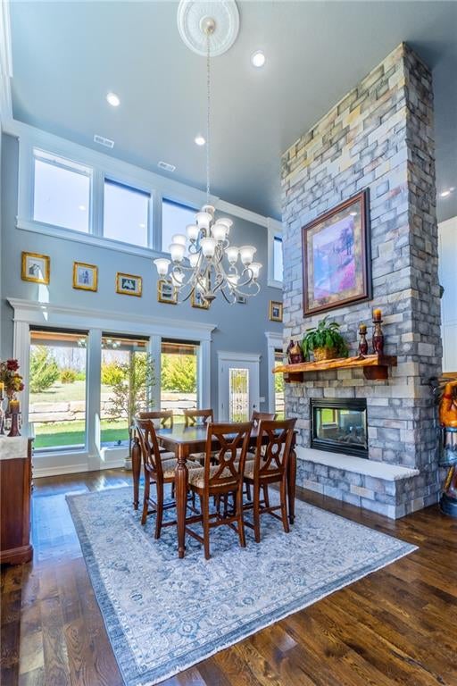 Cameron, Missouri, 64429, United States, 3 Bedrooms Bedrooms, ,3 BathroomsBathrooms,Residential,Active,1764473