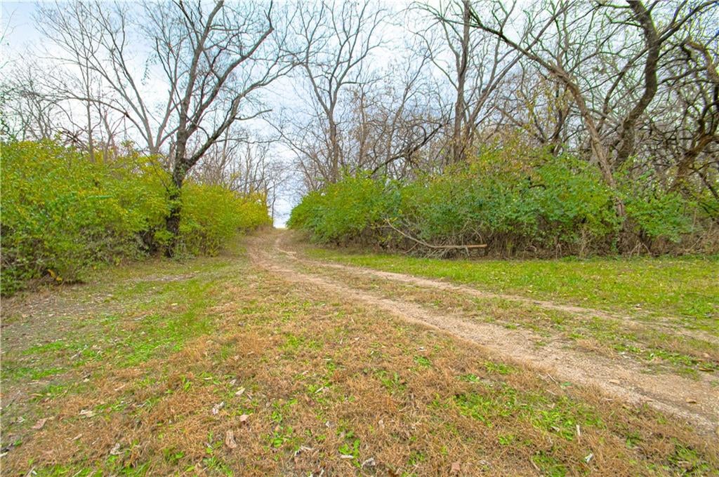 Lee'S Summit, Missouri, 64086, United States, 4 Bedrooms Bedrooms, ,4 BathroomsBathrooms,Residential,Active,1993632