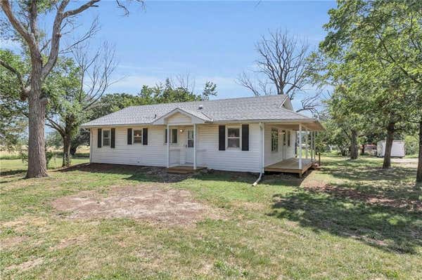 3 PINE ST, COLONY, KS 66015 - Image 1