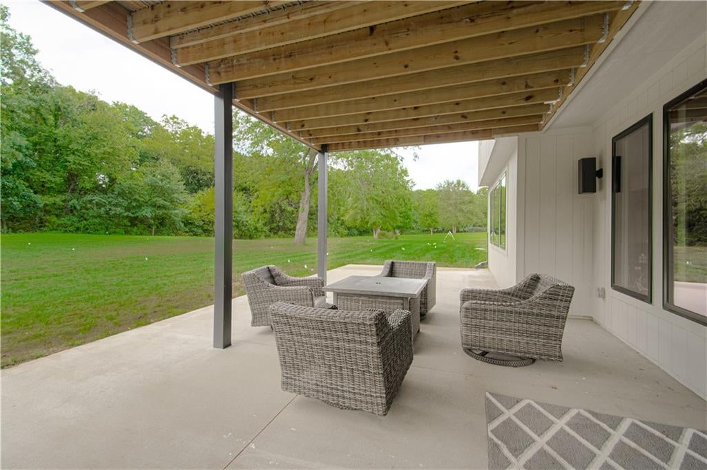 Kearney, Missouri, 64060, United States, 4 Bedrooms Bedrooms, ,3 BathroomsBathrooms,Residential,Active,1927650