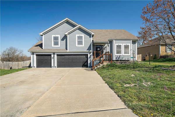 102 W REGAL DR, LONE JACK, MO 64070 - Image 1