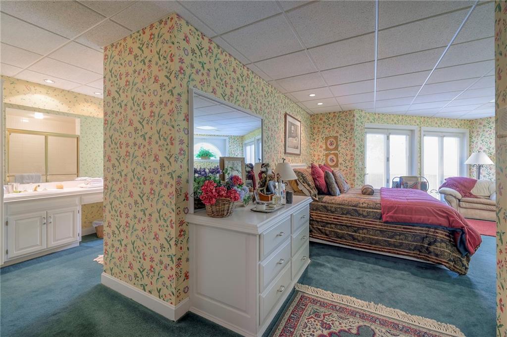 Kansas City, Missouri, 64114, United States, 5 Bedrooms Bedrooms, ,9 BathroomsBathrooms,Residential,Active,1929676