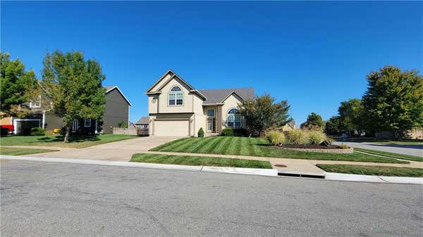 638 E MEADOWLARK PL, GARDNER, KS 66030, photo 2 of 64