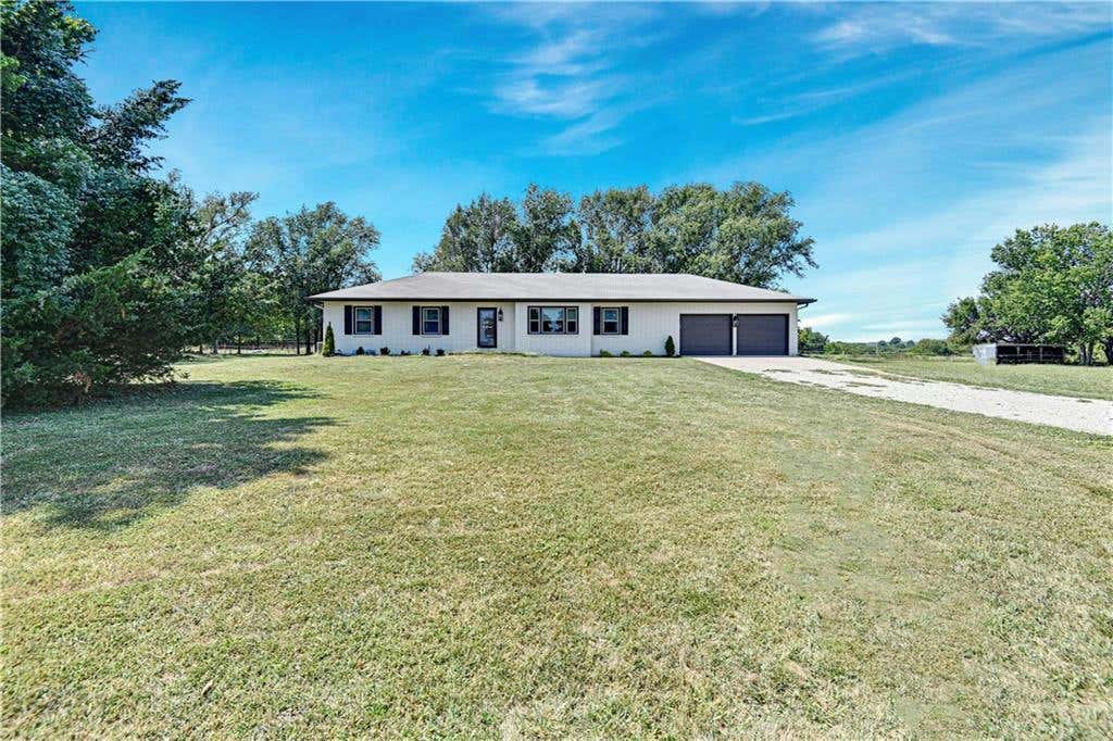 32010 HARMONY RD, PAOLA, KS 66071, photo 1 of 26