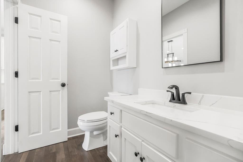 Grandview, Missouri, 64030, United States, 8 Bedrooms Bedrooms, ,5 BathroomsBathrooms,Residential,Active,1892623