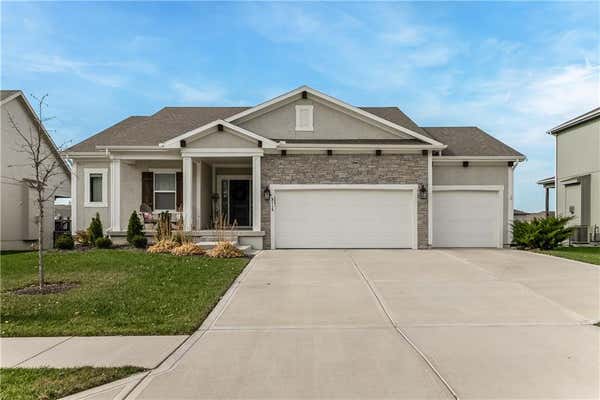 3116 SW ARBORTREE DR, LEES SUMMIT, MO 64082, photo 1 of 24