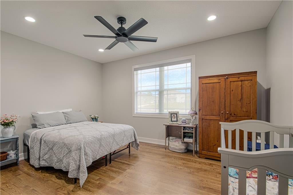 Kearney, Missouri, 64060, United States, 4 Bedrooms Bedrooms, ,3 BathroomsBathrooms,Residential,Active,1927650