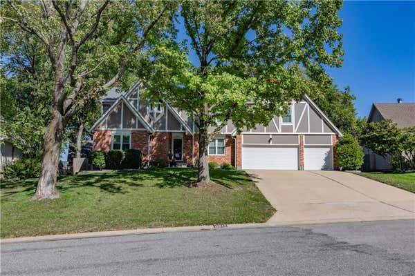 10843 KING ST, OVERLAND PARK, KS 66210 - Image 1