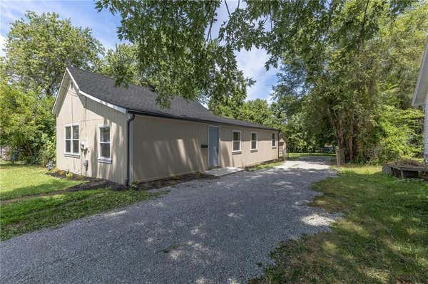 1605 NW VESPER ST, BLUE SPRINGS, MO 64015 - Image 1