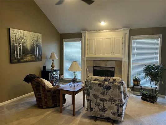 919 PORTER RIDGE RD, KEARNEY, MO 64060, photo 2 of 26