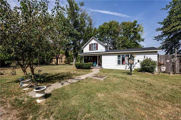 315 E GRANBY AVE, NEODESHA, KS 66757 - Image 1