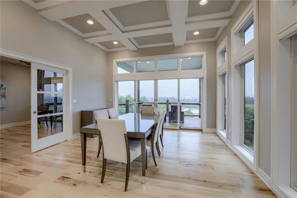 Riverside, Missouri, 64150, United States, 5 Bedrooms Bedrooms, ,5 BathroomsBathrooms,Residential,Active,1710739