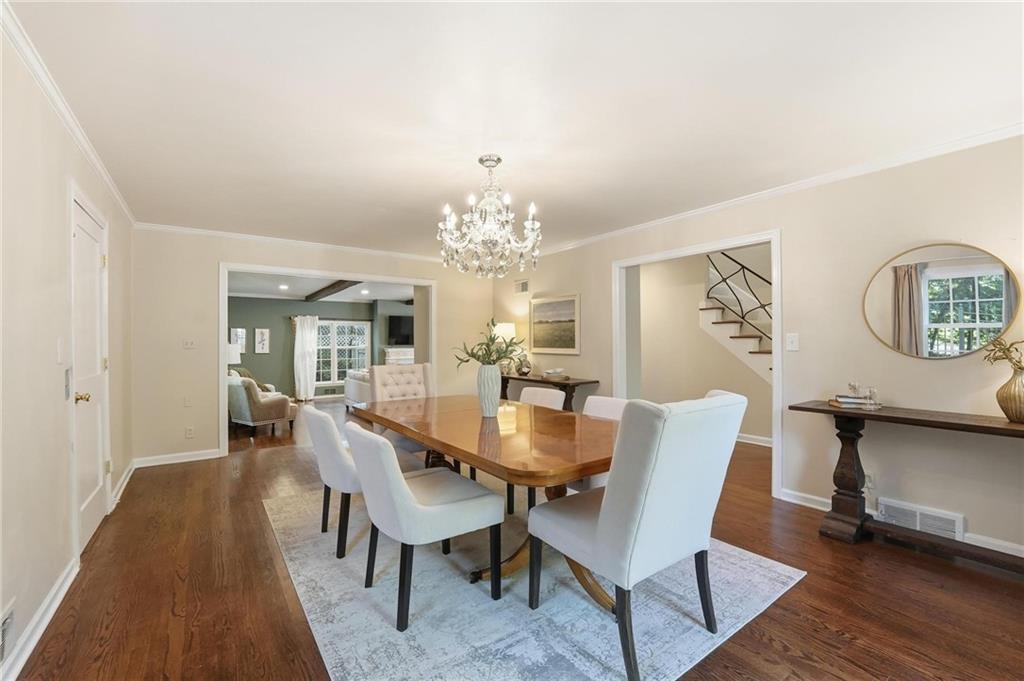 Kansas City, Missouri, 64113, United States, 3 Bedrooms Bedrooms, ,3 BathroomsBathrooms,Residential,Active,1987240