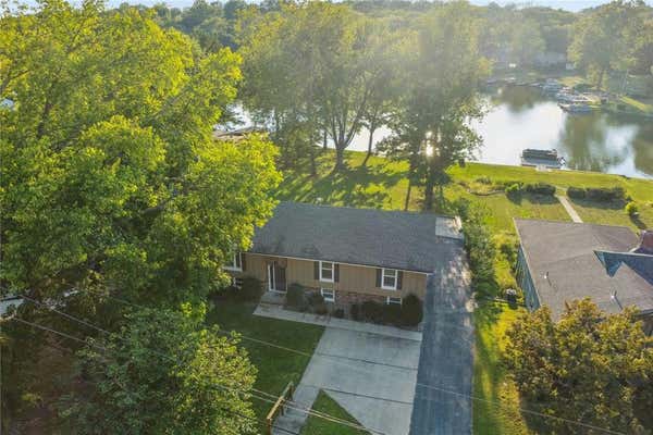 8306 NW FOREST DR, WEATHERBY LAKE, MO 64152 - Image 1