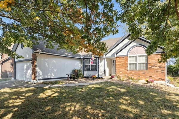 804 NE RIDGE CREEK DR, BLUE SPRINGS, MO 64014 - Image 1