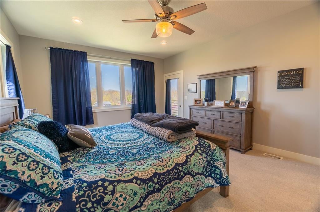 Altamont, Missouri, 64620, United States, 4 Bedrooms Bedrooms, ,4 BathroomsBathrooms,Residential,Active,1774004