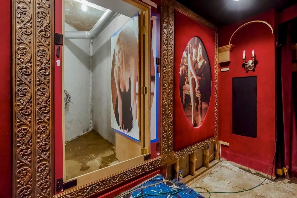 Belton, Missouri, 64012, United States, 4 Bedrooms Bedrooms, ,4 BathroomsBathrooms,Residential,Active,1839446