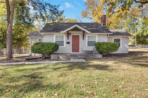 5012 S WILLIS AVE, INDEPENDENCE, MO 64055 - Image 1