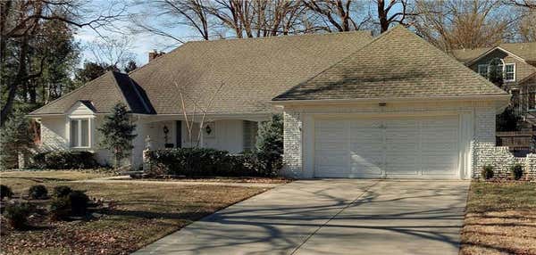 8216 BRIAR ST, PRAIRIE VILLAGE, KS 66208 - Image 1